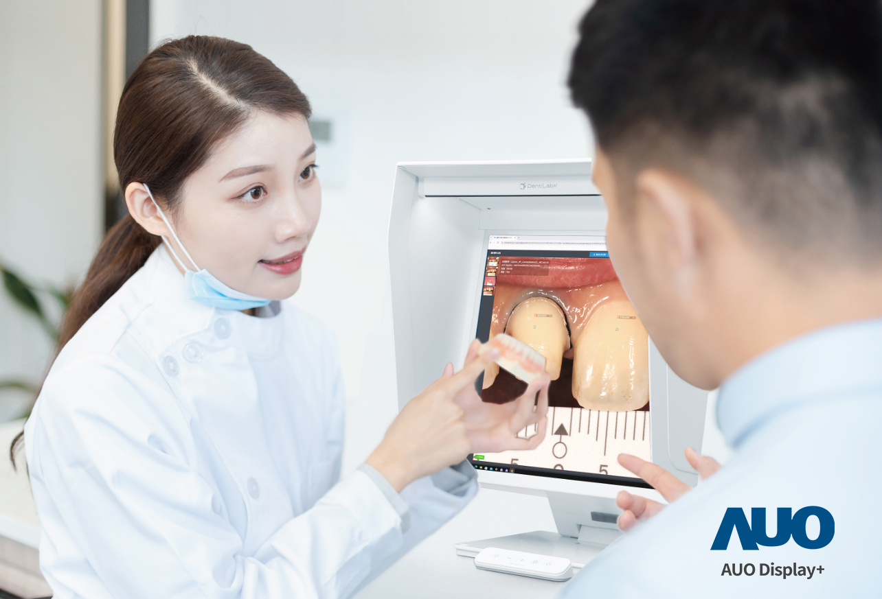 達擎積極投入牙科領域，瞄準牙技所數位轉型趨勢，與成軍滿周年的子公司原色口腔數位，展現智慧牙技整合方案的落地成果，加速推動牙科與假牙製作流程數位化